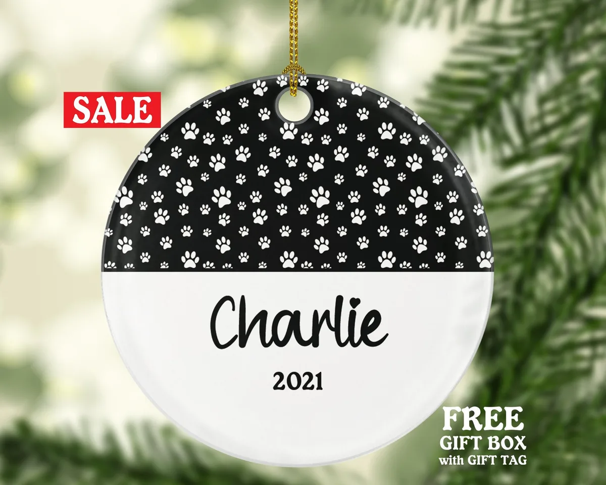 Dog Paw Prints Christmas Ornament Personalized, Pets Dog Cat Lover Owner Gift, Custom Name, Fur Mom Dad Holiday, Rescue