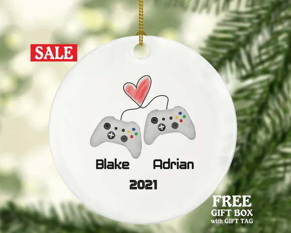 Video Game Playing Gamer Couples Christmas Ornament Personalized for Valentines / Friends -  Controller Addict