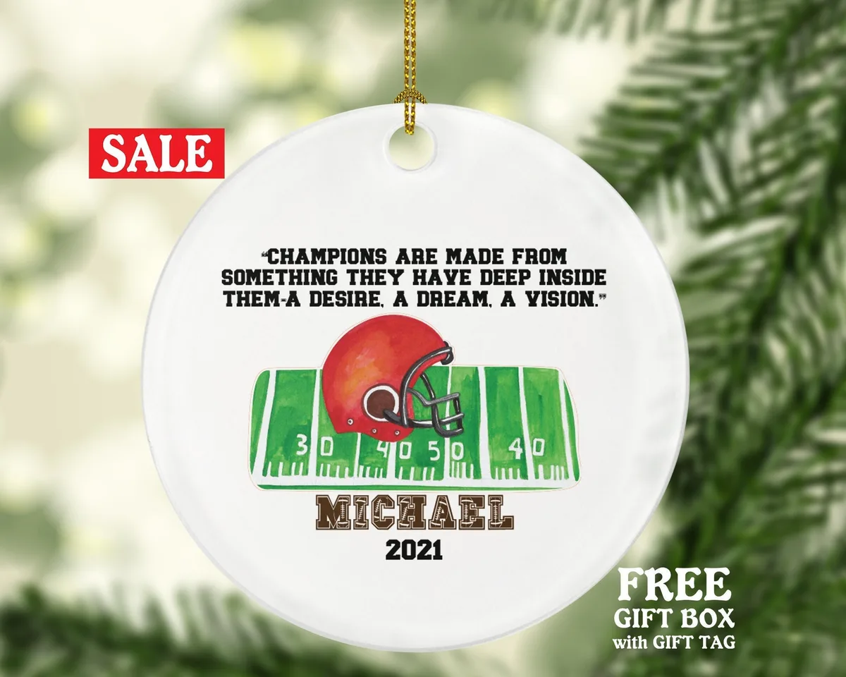 Football Rugby Team Player Gamer Personalized Christmas Ornament - Sports Match Boys Senior Gift Ornament Helmet Field Custom Name
