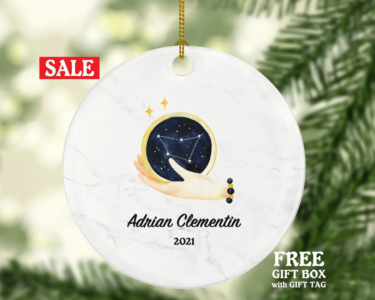 Fortune Teller Medium Christmas Ornament Personalized - Gift for a Medium Astrology Future Estimate Hand Reader Custom Name