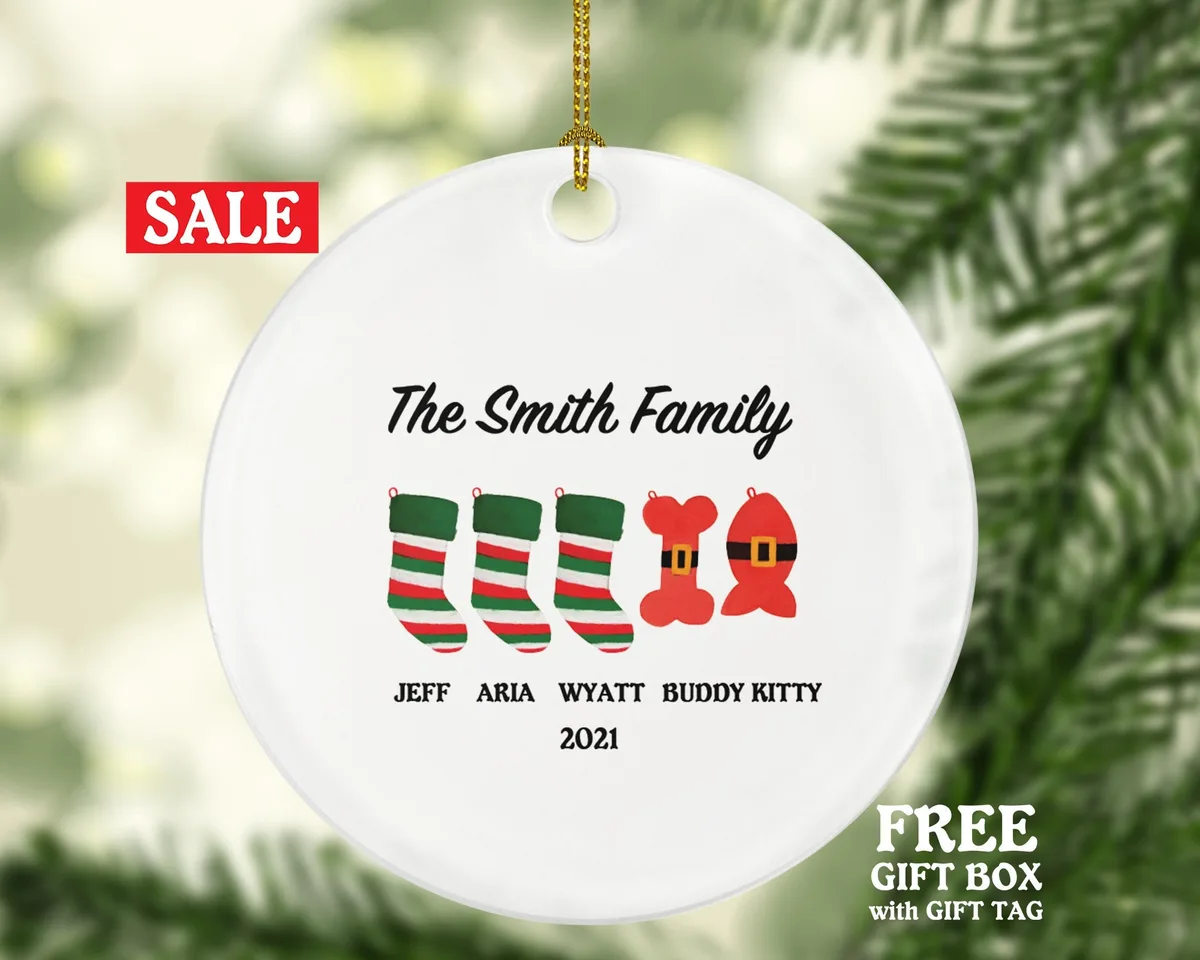 Family Personalized Christmas Ornament - Stockings Christmas Socks Holiday Gift Custom Names Family of 2 3 4 5 - Pet Cat Dog Family