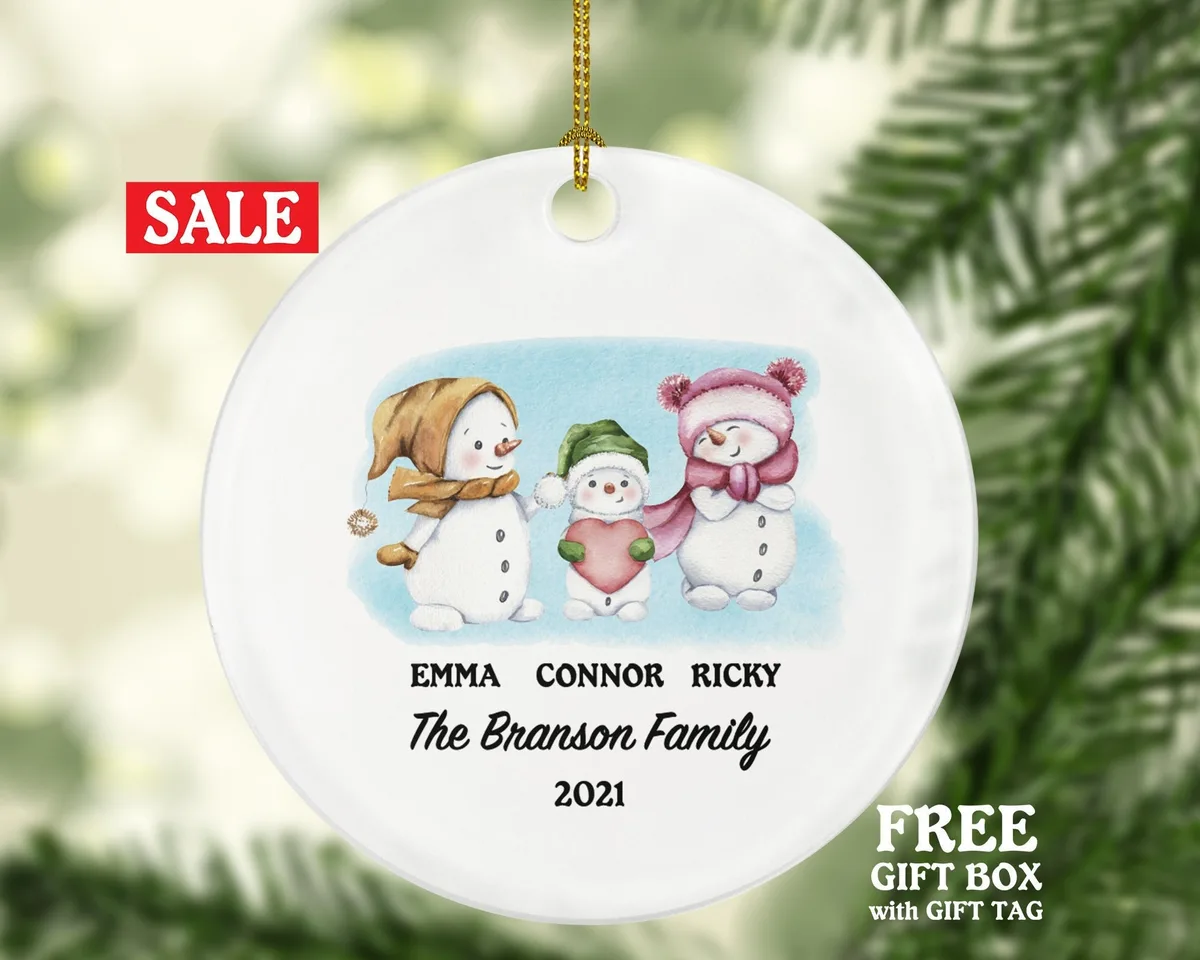 Family of 3 Christmas Ornament Personalized - Parents Mother Father Child Girl Boy Mom Dad Gift - Snowmen Family