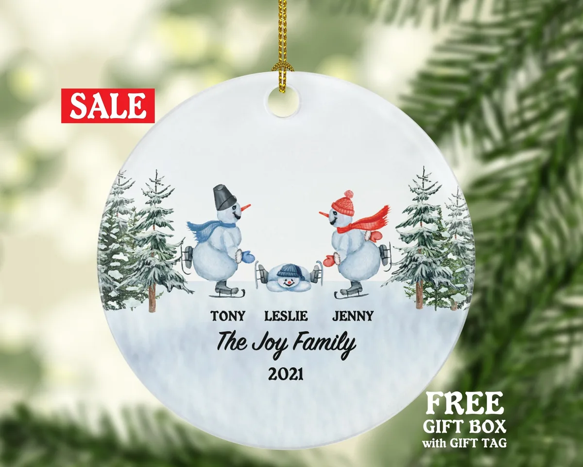 Family of 3 Christmas Ornament Personalized - Parents Mother Father Child Girl Boy Mom Dad Gift - Snowmen Family
